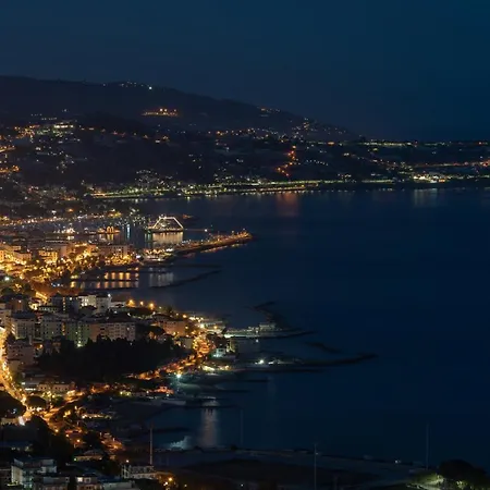 Giannina Few Meters From Theater Ariston - Happy Apartament San Remo