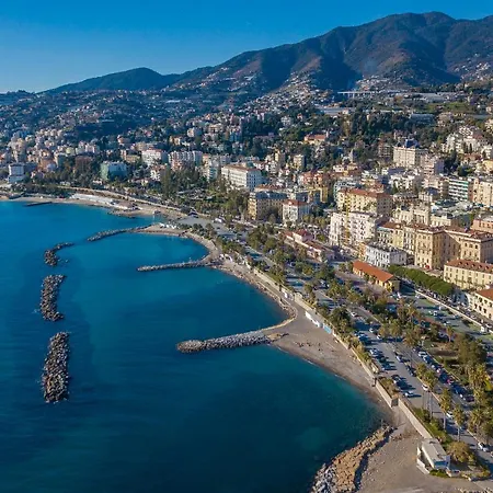Giannina Few Meters From Theater Ariston - Happy Sanremo